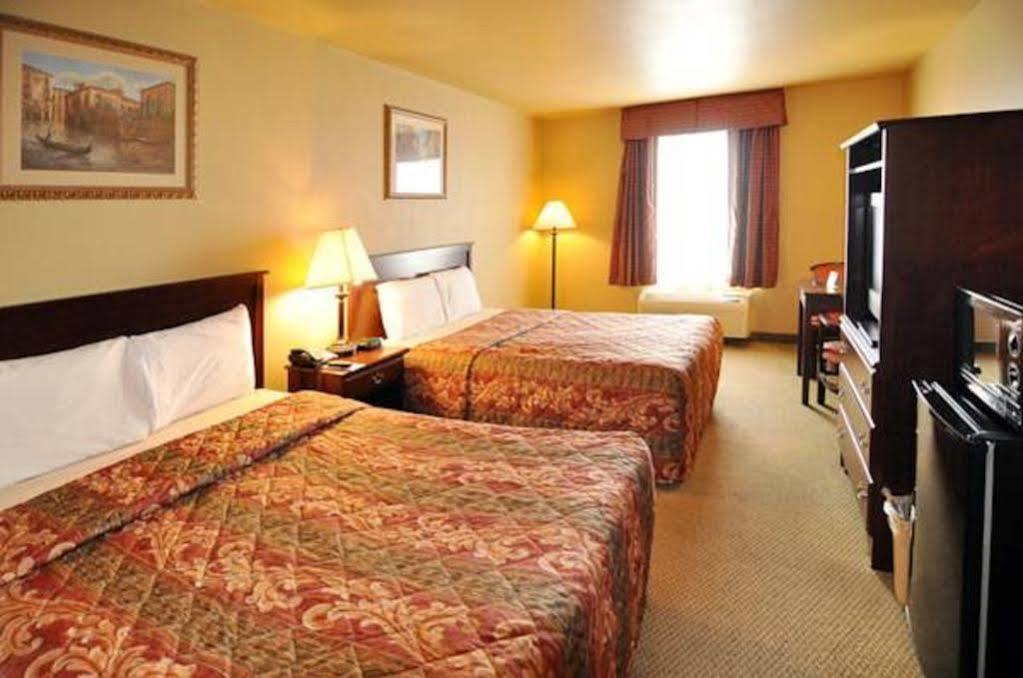 Econo Lodge Inn & Suites Greenbrier Exteriör bild